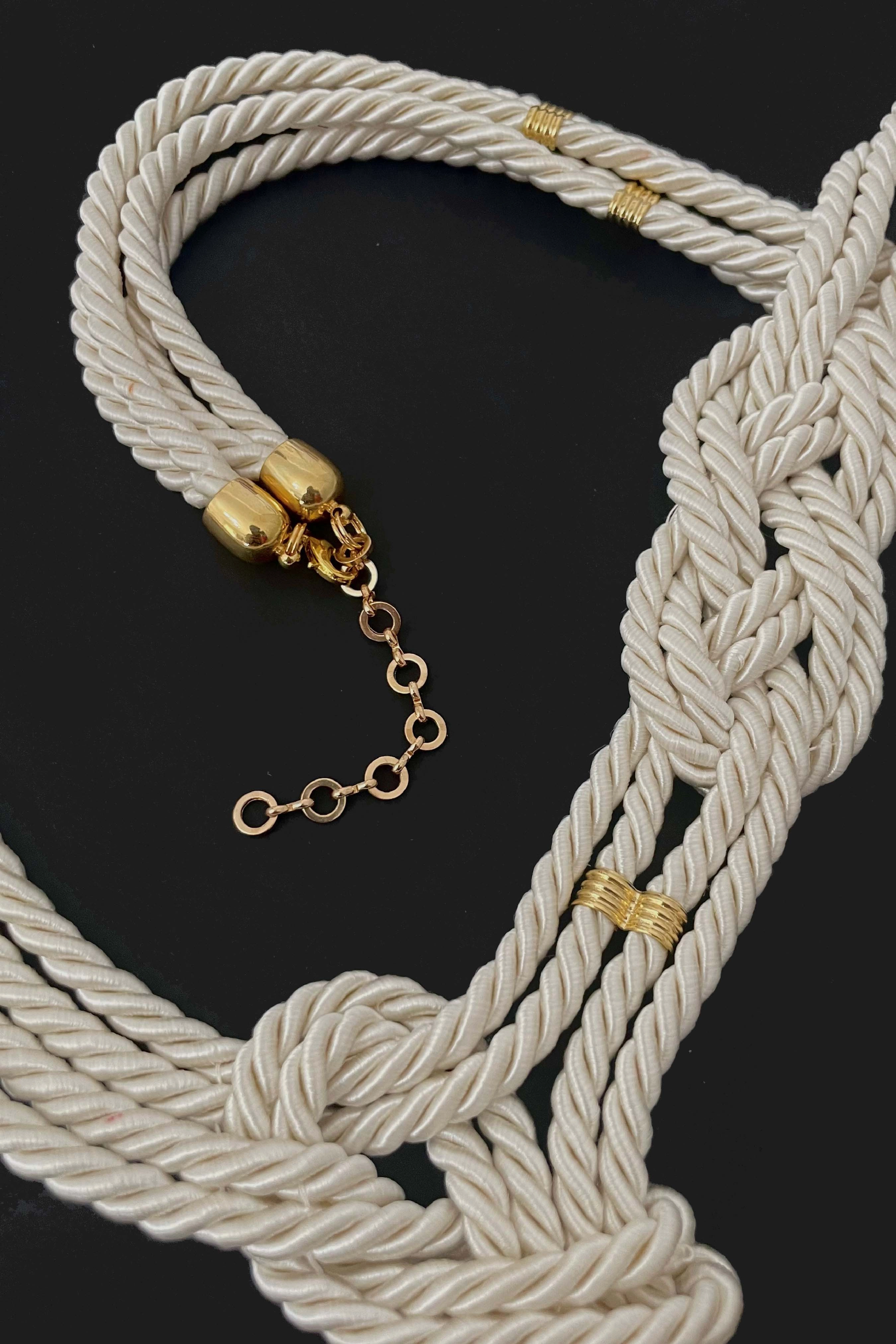 Aiko Body Harness - Oyster