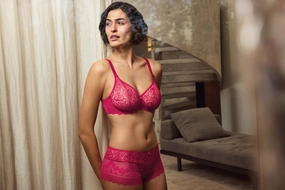 Cassiopee Seamless Bra Lipstick