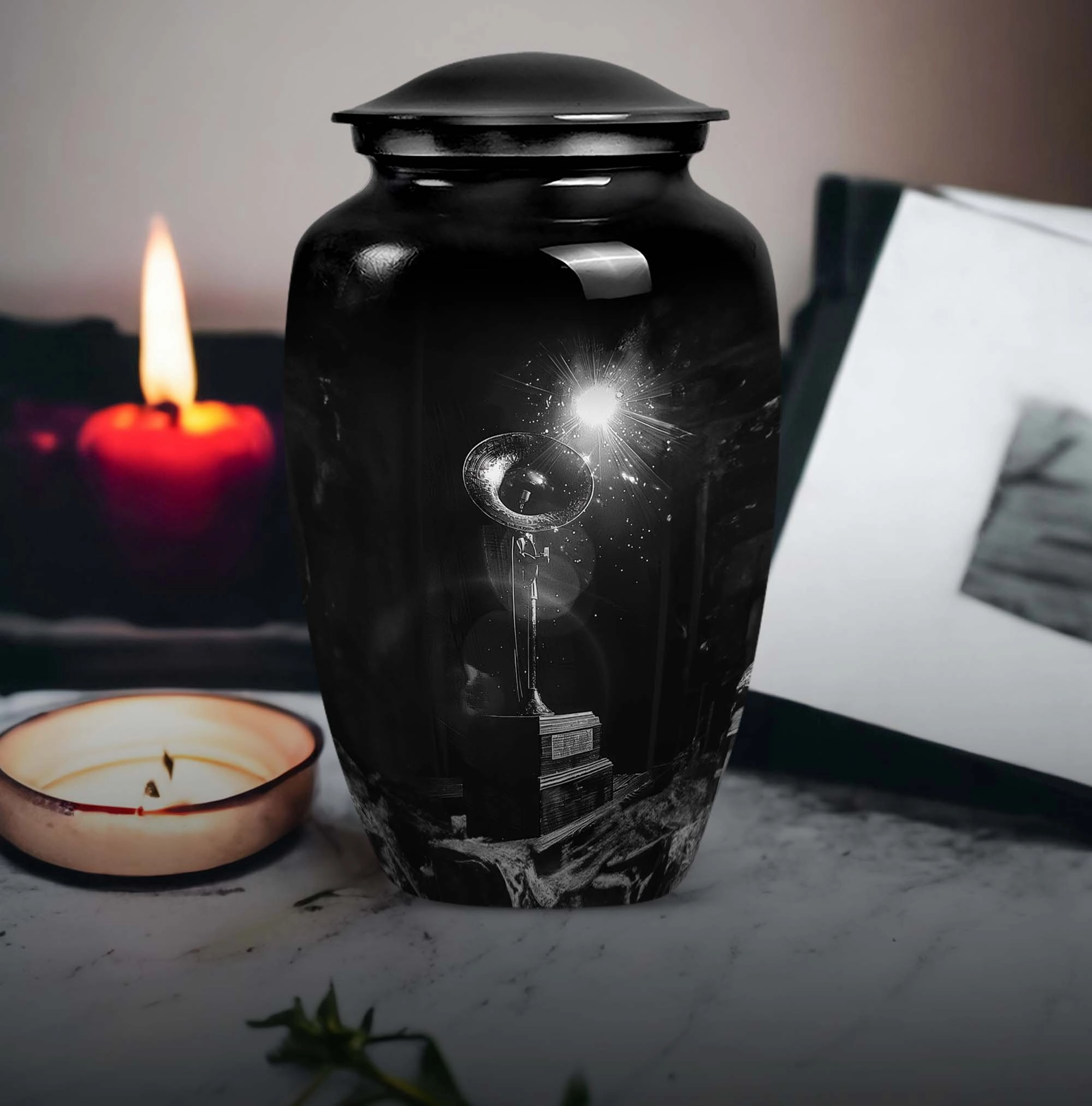 Gramophone Tribute: Cherished Memorial Urn for Men
