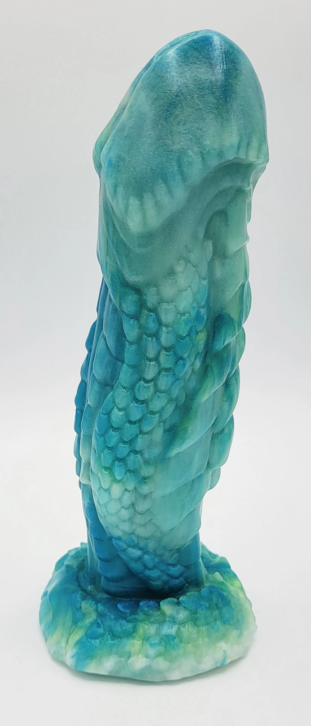 Medium Tallfang - GITD Soft silicone - TF-395