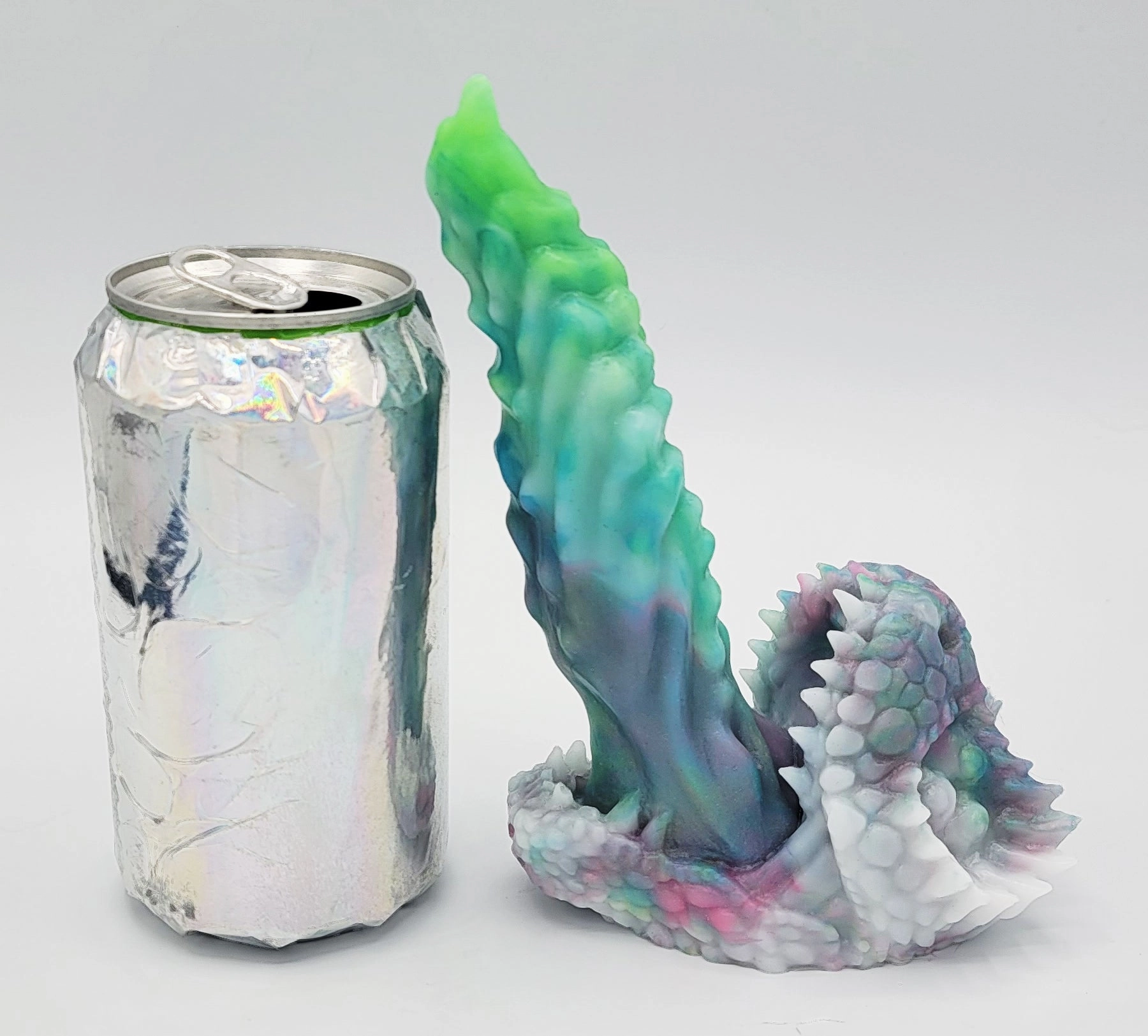 Mini Tallfang's Maw - GITD/UV Medium/firm silicone - TM-580
