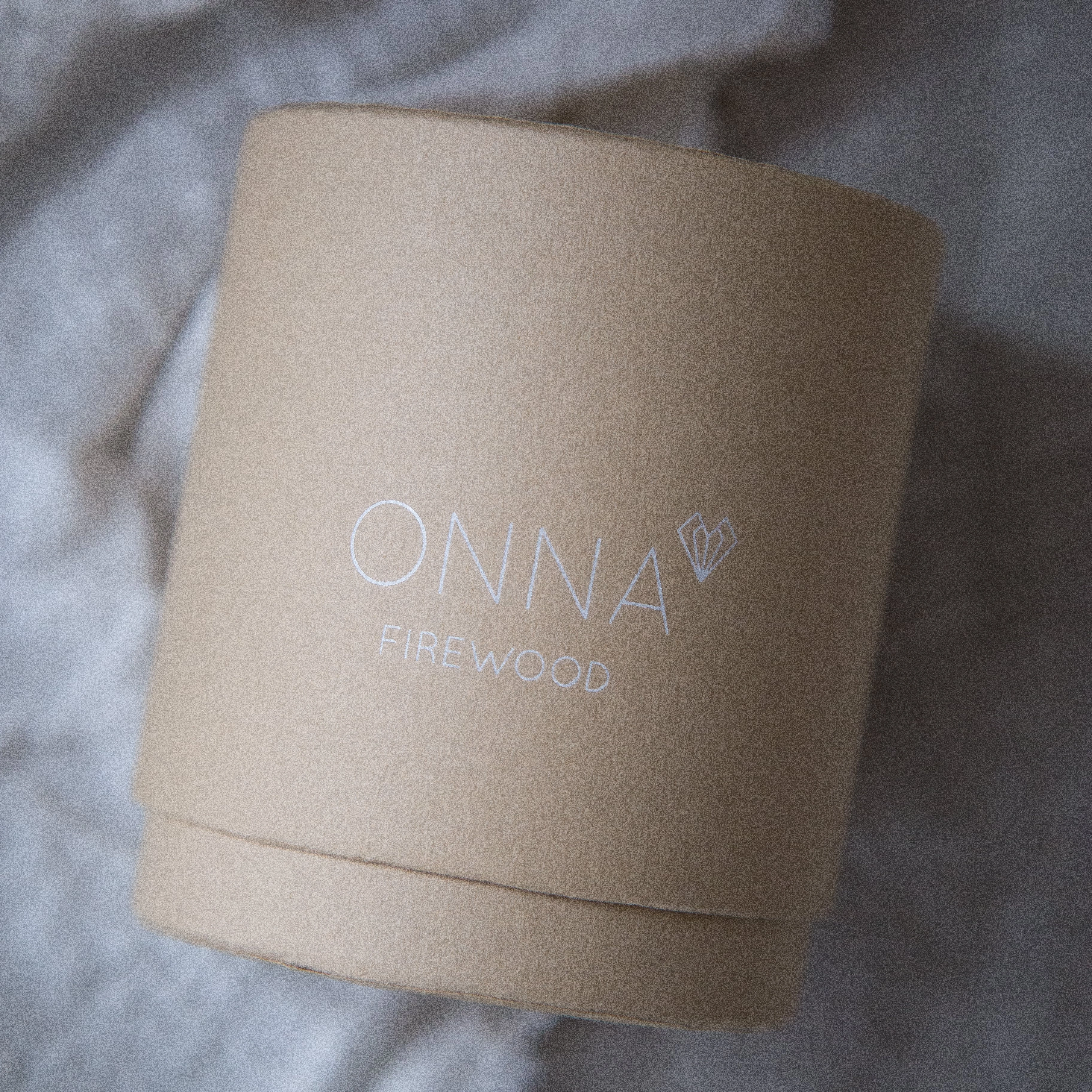 ONNA FIREWOOD CANDLE