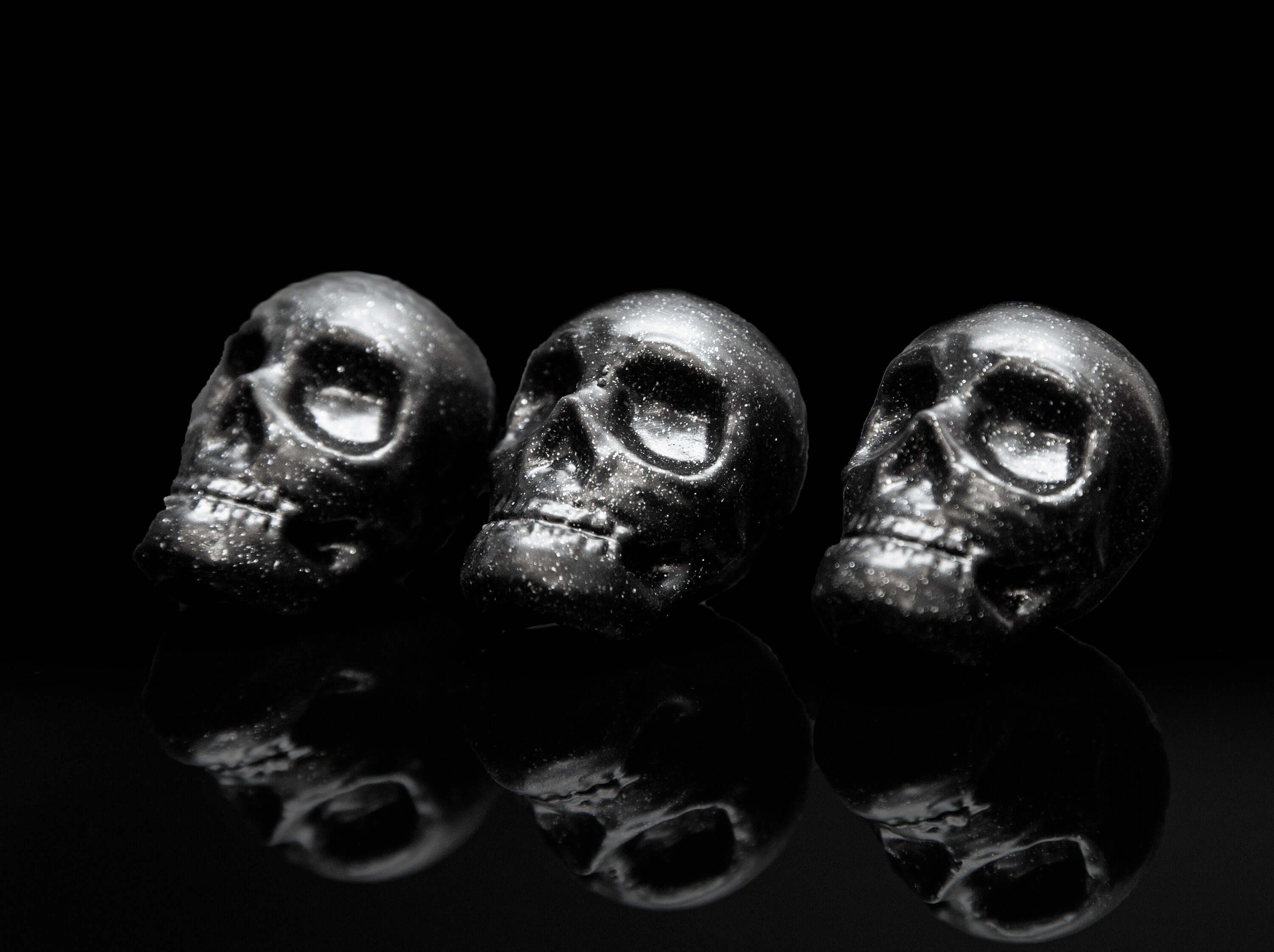 Skull Style Kegel Eggs Clutch