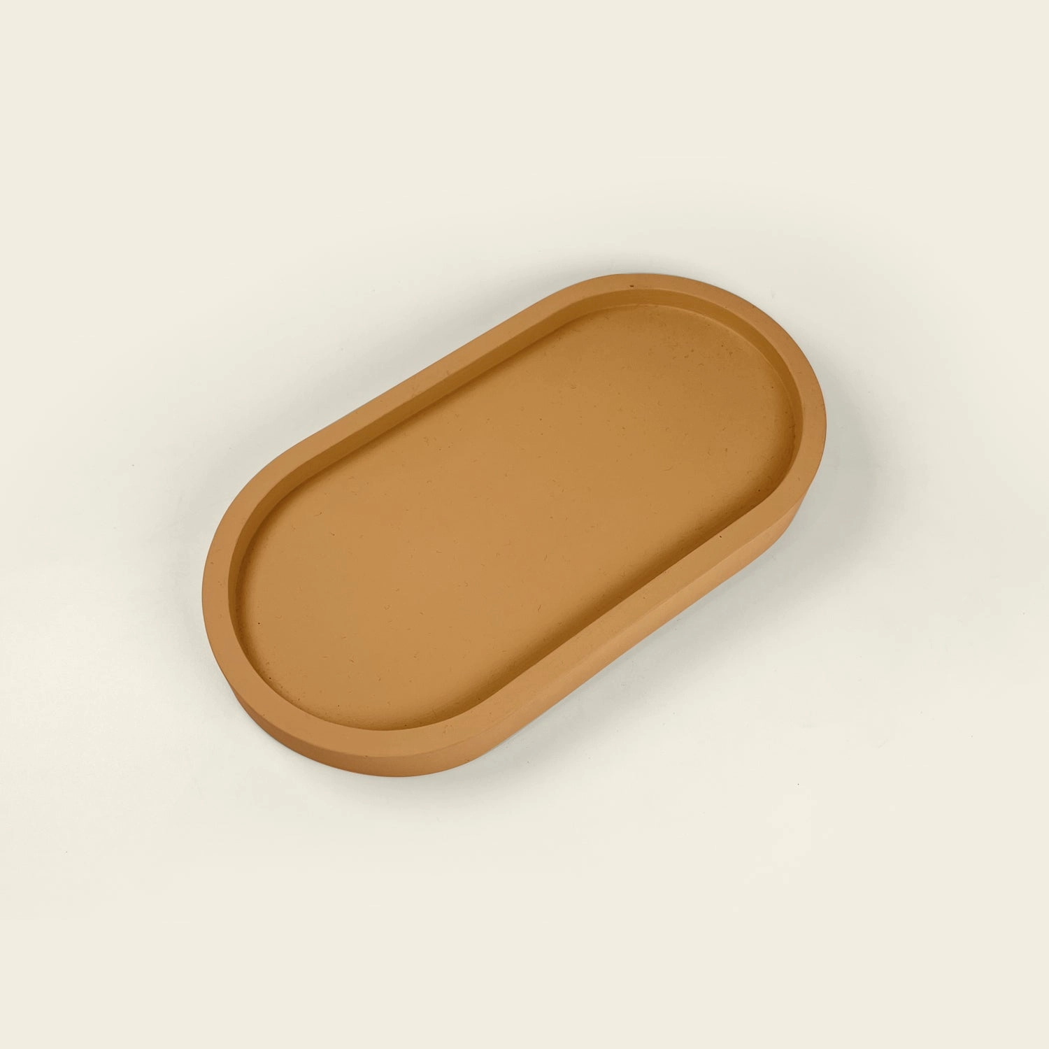 SMUDGE | CEMENT PLATE/TRAY