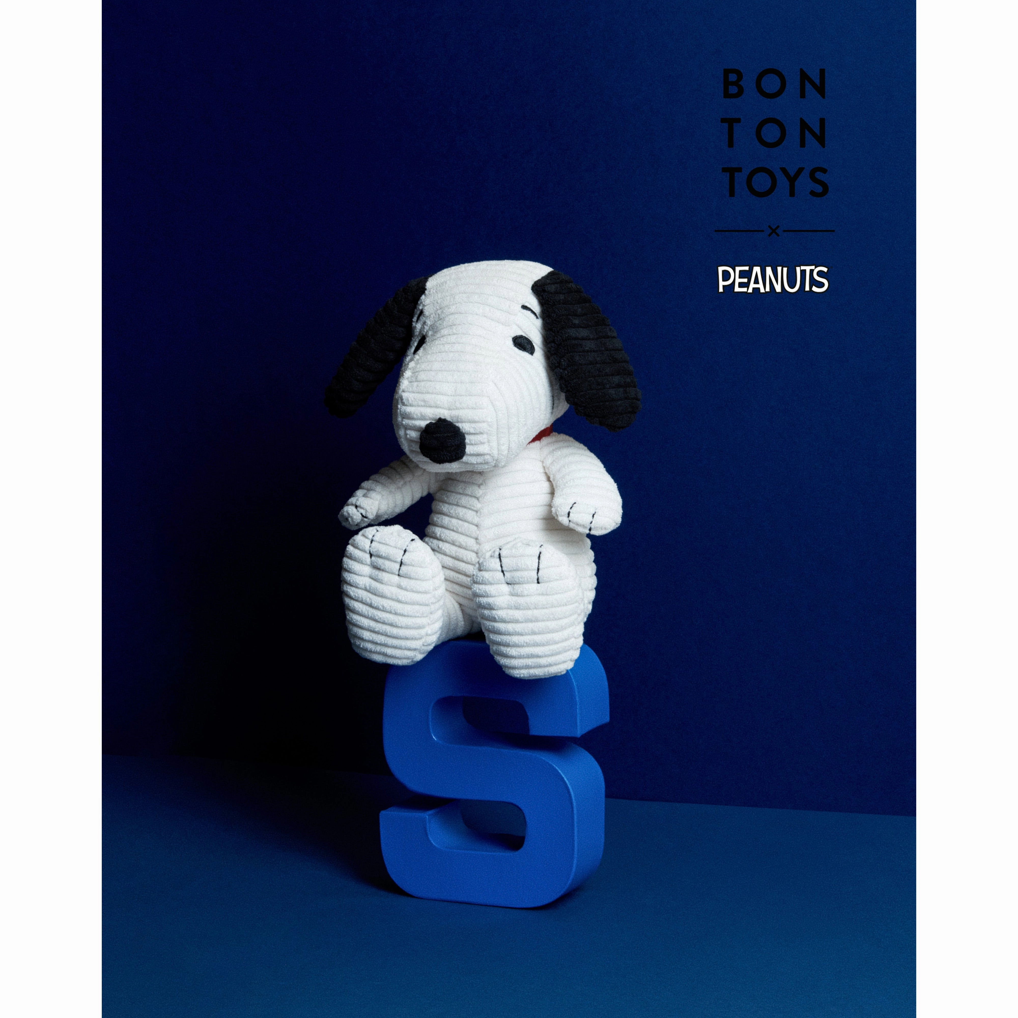 Snoopy ECO Corduroy Cream In Gift Box 27cm