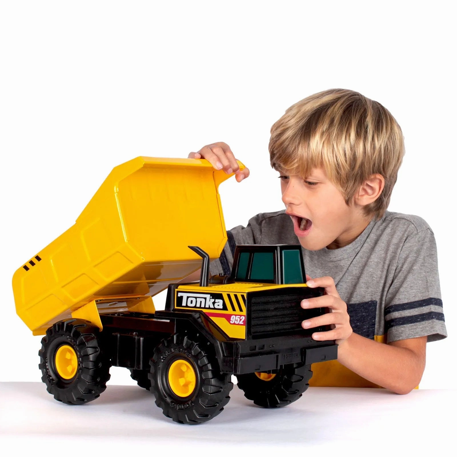 Tonka Steel Classics Mighty Dump